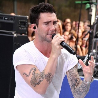 Adam Levine, Maroon 5 in Maroon 5 Perform Live as Part of The Today' Show's Concert Series