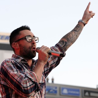 Adam Levine, Maroon 5 in 102.7 KIIS FM's Wango Tango 2012 - Show