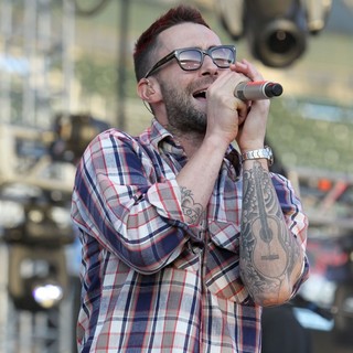 Adam Levine, Maroon 5 in 102.7 KIIS FM's Wango Tango 2012 - Show