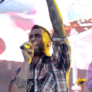 Adam Levine, Maroon 5 in 102.7 KIIS FM's Wango Tango 2012 - Show