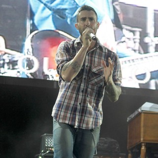 Adam Levine, Maroon 5 in 102.7 KIIS FM's Wango Tango 2012 - Show