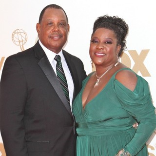 Glenn Marshall, Loretta Devine in The 63rd Primetime Emmy Awards - Arrivals