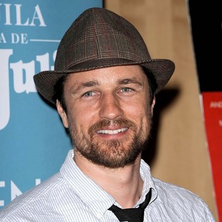 Martin Henderson in The Special Screening of Battle in Seattle