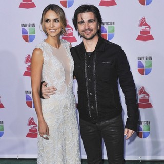 Karen Martinez, Juanes in 13th Annual Latin Grammy Awards - Arrivals