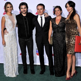 Karen Martinez, Juanes, Fonseca in 13th Annual Latin Grammy Awards - Arrivals