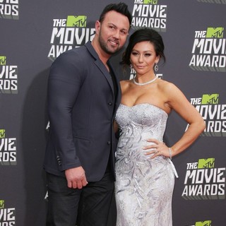 JWoww in 2013 MTV Movie Awards - Arrivals - mathews-jwoww-2013-mtv-movie-awards-01