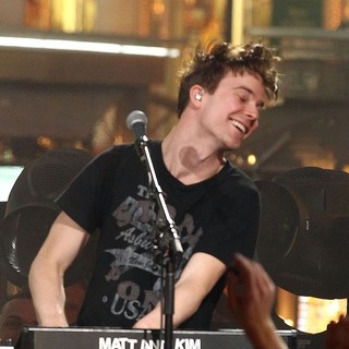 Matt and Kim in The Inaugural MTV O Music Awards