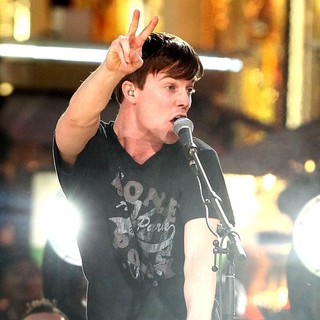 Matt and Kim in The Inaugural MTV O Music Awards