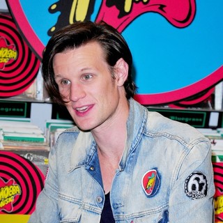 Matt Smith in Doctor Who: Series 6 DVD Signing - Signing