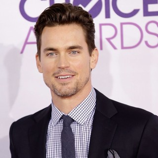 Matthew Bomer in People's Choice Awards 2013 - Red Carpet Arrivals