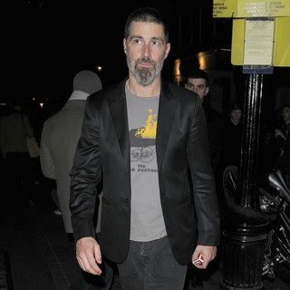 Matthew Fox in Matthew Fox Leaving The Vaudeville Theatre