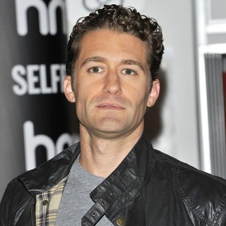 Matthew Morrison in Matthew Morrison Attends A Signing for His New Album Matthew Morrison