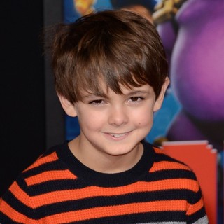 Max Charles in The Los Angeles Premiere of Wreck-It Ralph - Arrivals - max-charles-premiere-wreck-it-ralph-01