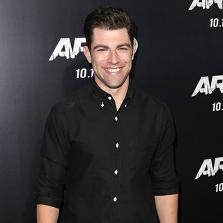 Max Greenfield in Argo - Los Angeles Premiere - max-greenfield-premiere-argo-03
