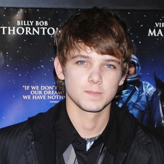 Max Thieriot in The Warner Bros. Premiere of The Astronaut Farmer - Arrivals