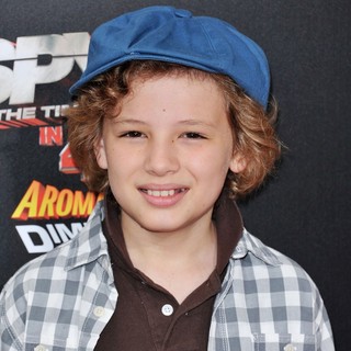 Spy Kids 4 All the Time in the World Los Angeles Premiere - maxim-knight-premiere-spy-kids-4-01