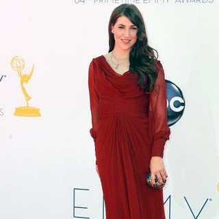Mayim Bialik in 64th Annual Primetime Emmy Awards - Arrivals