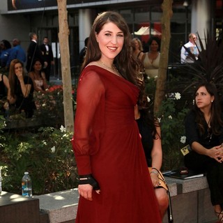 Mayim Bialik in 64th Annual Primetime Emmy Awards - Arrivals
