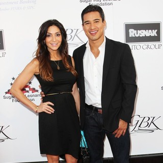 Courtney Mazza, Mario Lopez in Sugar Ray Leonard Hosts 3rd Annual Big Fighters, Big Cause Charity Boxing Event
