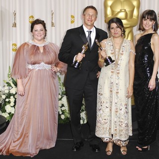 Melissa McCarthy, Daniel Junge, Sharmeen Obaid-Chinoy, Rose Byrne in 84th Annual Academy Awards - Press Room