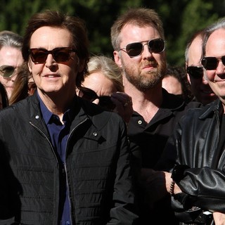 Paul McCartney, Neil Young in Paul McCartney Honored with A Star on The Hollywood Walk of Fame