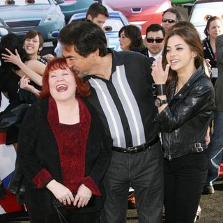 Edie McClurg, Joe Mantegna, Gia Mantegna in The Los Angeles Premiere of Cars 2 - Arrivals