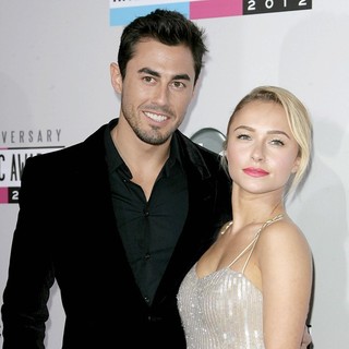 Scotty McKnight, Hayden Panettiere in The 40th Anniversary American Music Awards - Arrivals