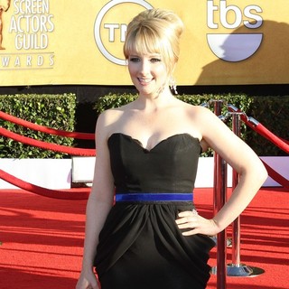 Melissa Rauch in The 18th Annual Screen Actors Guild Awards - Arrivals