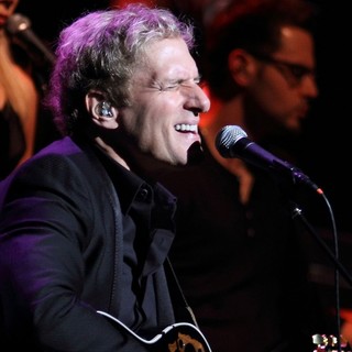 Michael Bolton in Adelaide Festival Centre