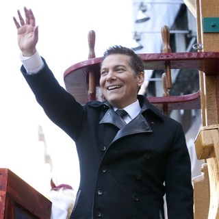 Michael Feinstein in Macy's 85th Annual Thanksgiving Day Parade