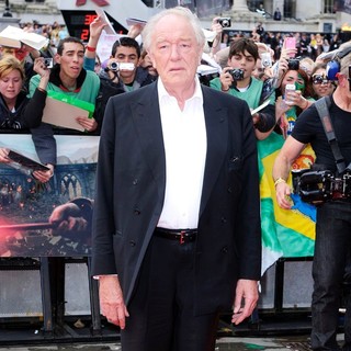 Harry Potter and the Deathly Hallows Part II World Film Premiere - Arrivals