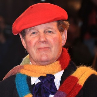 War Horse - UK Film Premiere - Arrivals - michael-morpurgo-uk-premiere-war-horse-01