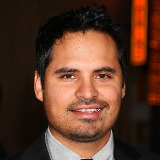 Michael Pena in The Los Angeles World Premiere of Gangster Squad - Arrivals - michael-pena-premiere-gangster-squad-01