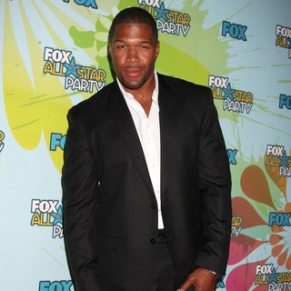 Michael Strahan in The 2009 TCA Summer Tour - Fox All-Star Party - Arrivals