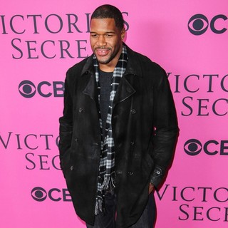 Michael Strahan in The 2012 Victoria's Secret Fashion Show