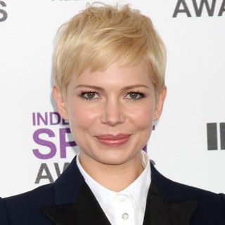 Michelle Williams in 27th Annual Independent Spirit Awards - Arrivals