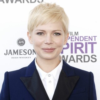 Michelle Williams in 27th Annual Independent Spirit Awards - Arrivals