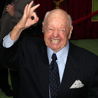 Mickey Rooney in The Premiere of Walt Disney Pictures' The Muppets - Arrivals