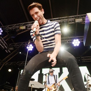 Mika in Lovebox Festival - Day 2