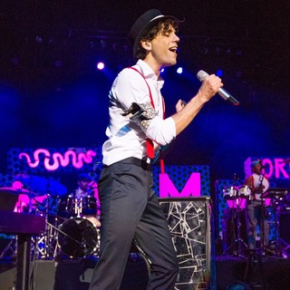 Mika in Mika Performing Live