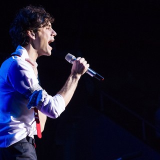 Mika in Mika Performing Live