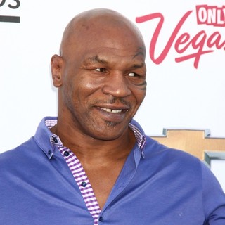 Mike Tyson in 2013 Billboard Music Awards - Arrivals - mike-tyson-2013-billboard-music-awards-01