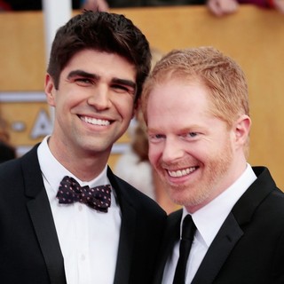 Justin Mikita, Jesse Tyler Ferguson in 19th Annual Screen Actors Guild Awards - Arrivals