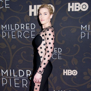 Kate Winslet in The New York Premiere of "Mildred Pierce" - Arrivals