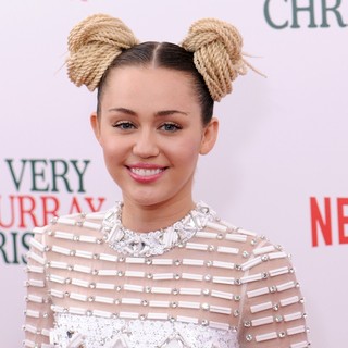 A Very Murray Christmas New York Premiere - Red Carpet Arrivals