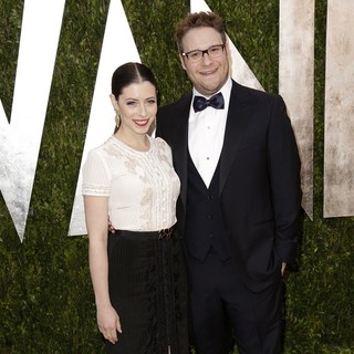 Lauren Miller, Seth Rogen in 2013 Vanity Fair Oscar Party - Arrivals