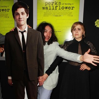 Ezra Miller, Mae Whitman in The Los Angeles Premiere of The Perks of Being a Wallflower - Arrivals