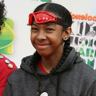 Ray Ray, Mindless Behavior in 2012 Kids' Choice Awards - Arrivals