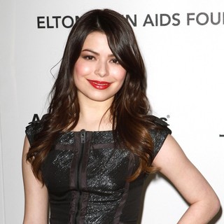 Miranda Cosgrove in 19th Annual Elton John AIDS Foundation Academy Awards Viewing Party - Arrivals
