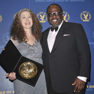 Cedric the Entertainer in 65th Annual Directors Guild of America Awards - Press Room - mitwell-entertainer-65th-annual-directors-guild-of-america-awards-press-room-01